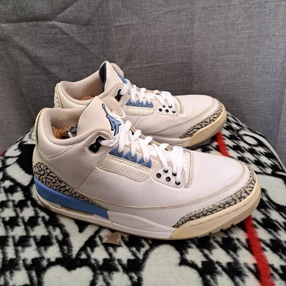 Nike Air Jordan 3 Retro UNC CT8532-104 Mens Sz 9.5 White Blue Og III - Picture 2 of 14